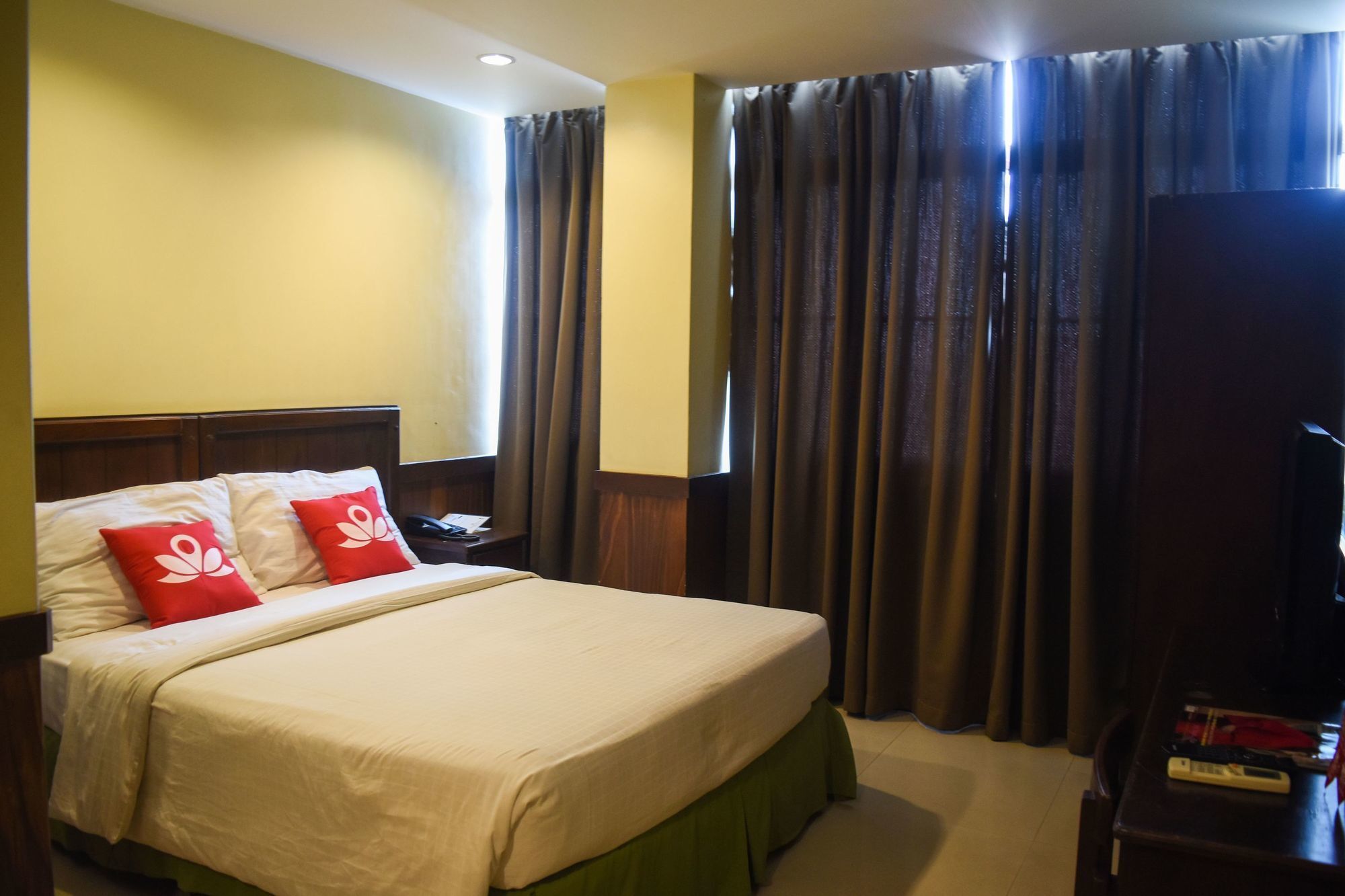 Zen Rooms Roxas Avenue Davao City Eksteriør billede